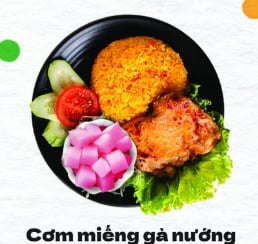 Cơm miếng gà nướng