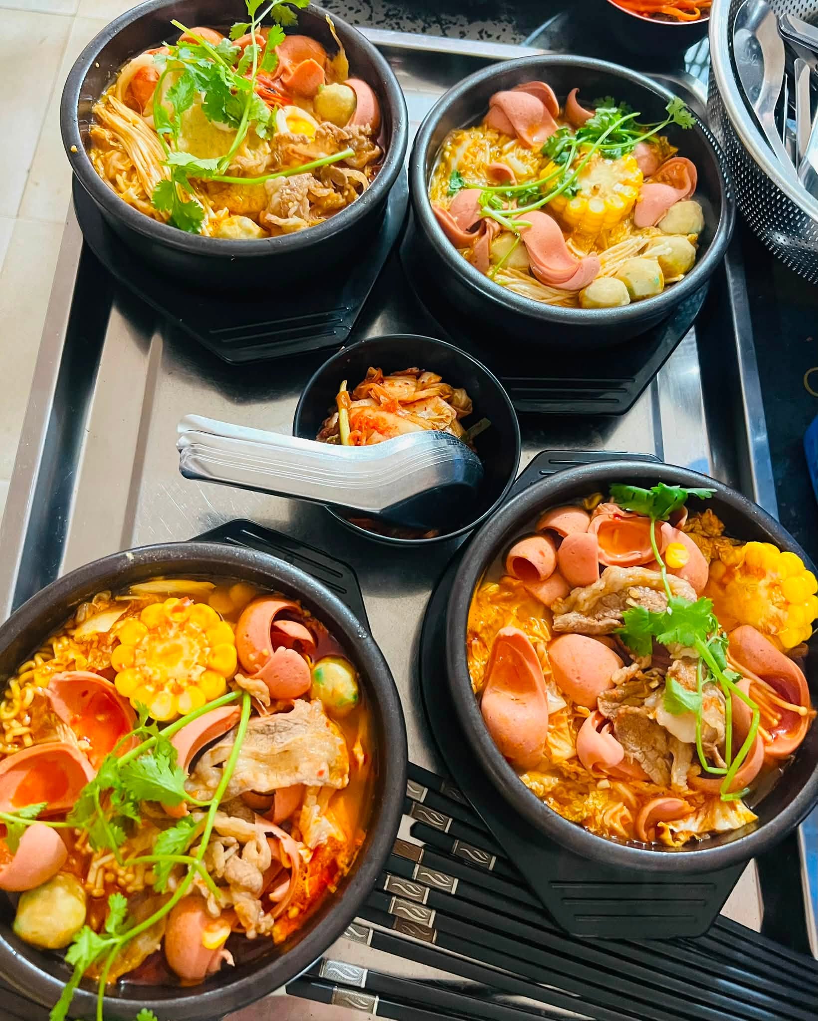 Mì cay sườn sụn