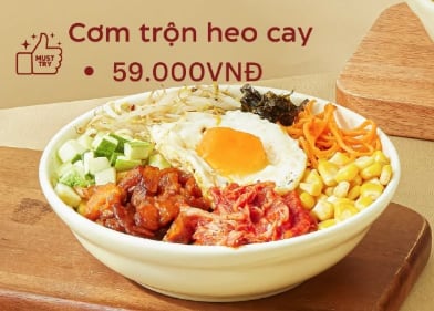 Cơm trộn heo cay