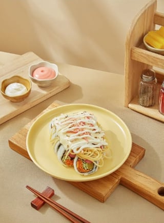 Kimbap thanh cua mayo